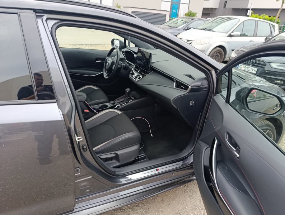 Toyota Corolla TS 1.8 HEV E-CVT GR SPORT, fotografija 7