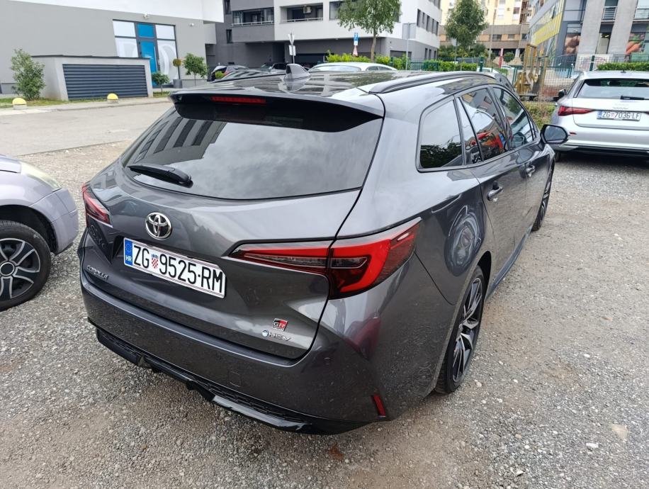 Toyota Corolla TS 1.8 HEV E-CVT GR SPORT, fotografija 6