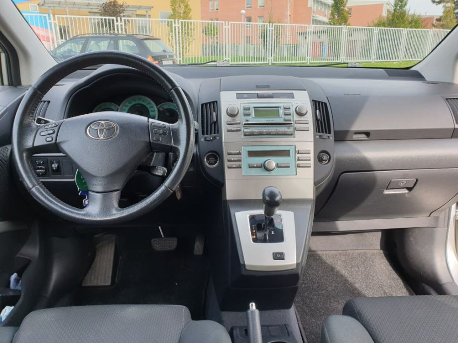 Toyota Corolla Verso 1,8 VVTi AUTOMATIK,