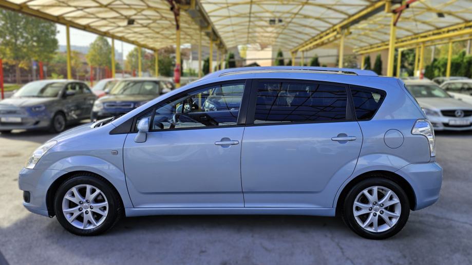 TOYOTA*COROLLA VERSO*2.2 D-4D*SOL*NIJE UVOZ*SERVISNA*PDC*4490E, fotografija 4