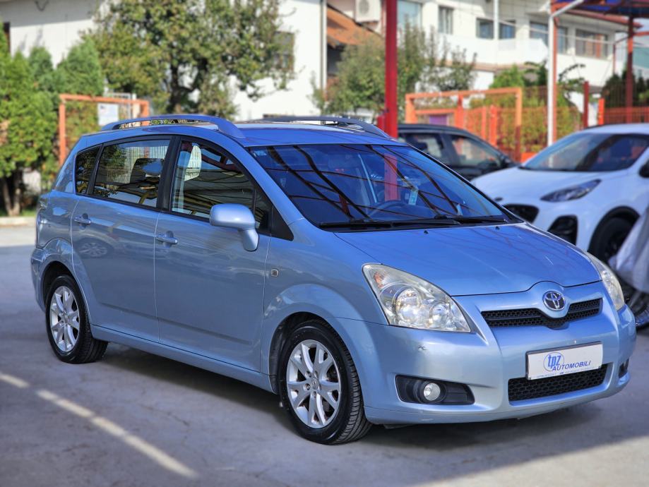 TOYOTA*COROLLA VERSO*2.2 D-4D*SOL*NIJE UVOZ*SERVISNA*PDC*4490E, fotografija 9