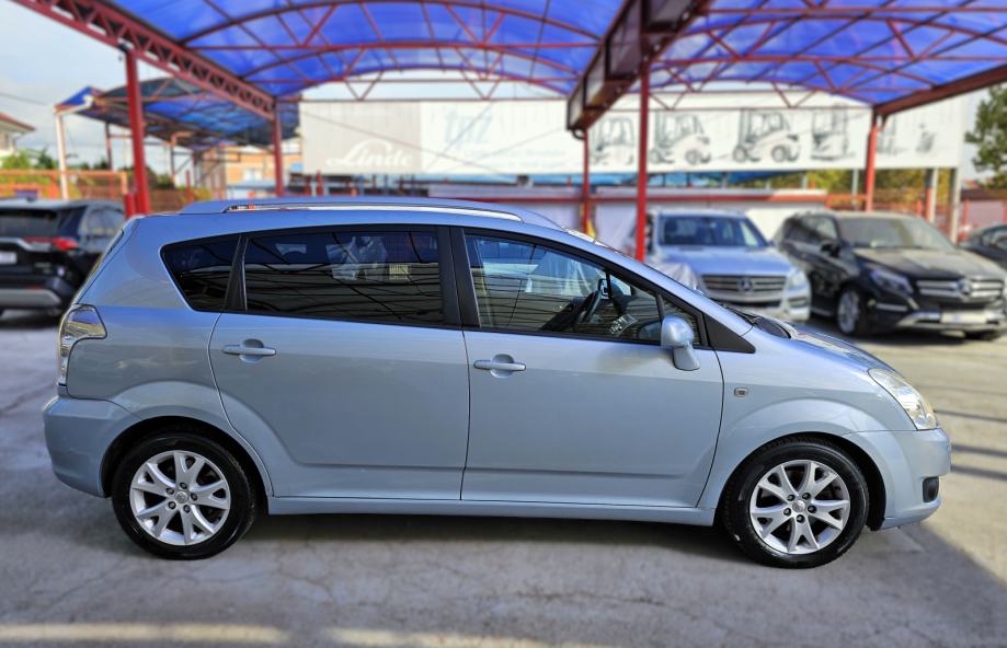 TOYOTA*COROLLA VERSO*2.2 D-4D*SOL*NIJE UVOZ*SERVISNA*PDC*4490E, fotografija 10