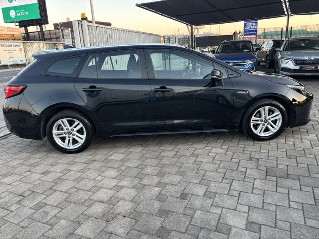 Toyota Corolla Wagon 1,8 VVT-i Automatik Hibrid, fotografija 7