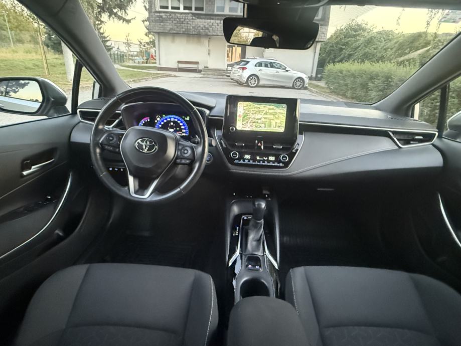 Toyota Corolla Wagon 2.0 Hibrid automatik sport asist oprema, fotografija 12