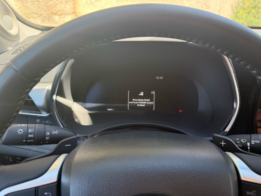 Toyota Highlander 2,5 automatik, fotografija 3