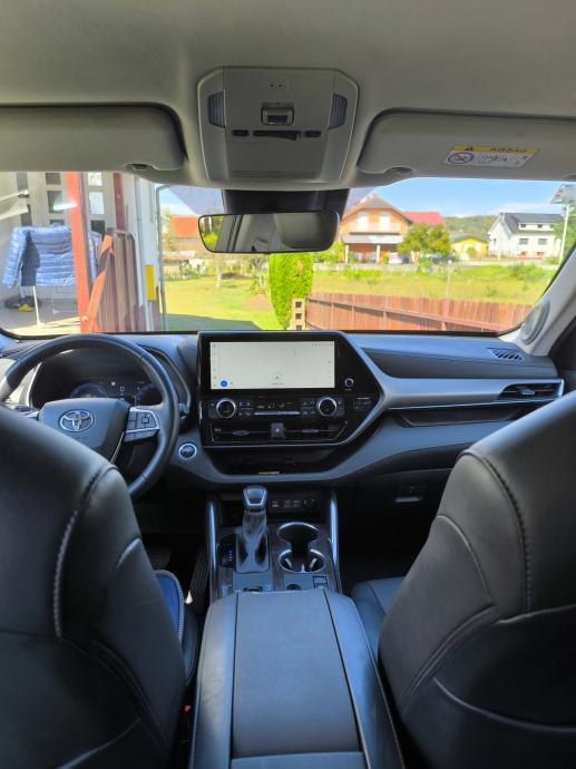 Toyota Highlander 2.5 HEV Executive AWD (2024.) – Reg. do 27.07.2027., fotografija 9