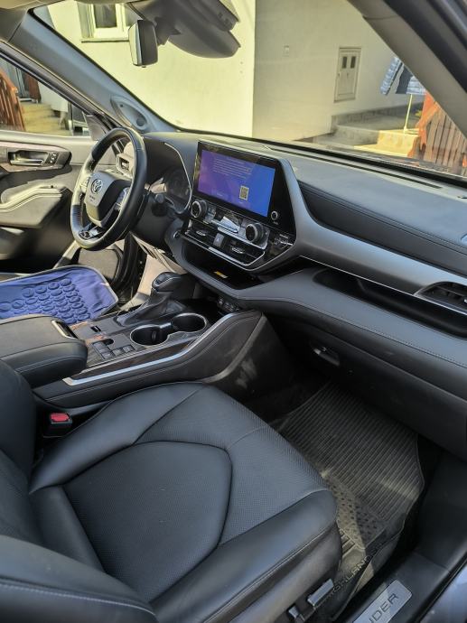 Toyota Highlander 2.5 HEV Executive AWD (2024.) – Reg. do 27.07.2027., fotografija 8