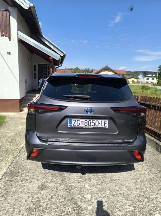 Toyota Highlander 2.5 HEV Executive AWD (2024.) – Reg. do 27.07.2027., fotografija 6