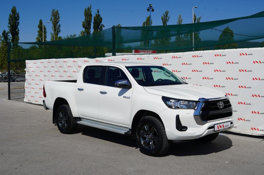 Toyota Hilux 2.4 D-4D #SERVISNA#TVORNIČKO JAMSTVO#U PDV-U#LEASING#, fotografija 6