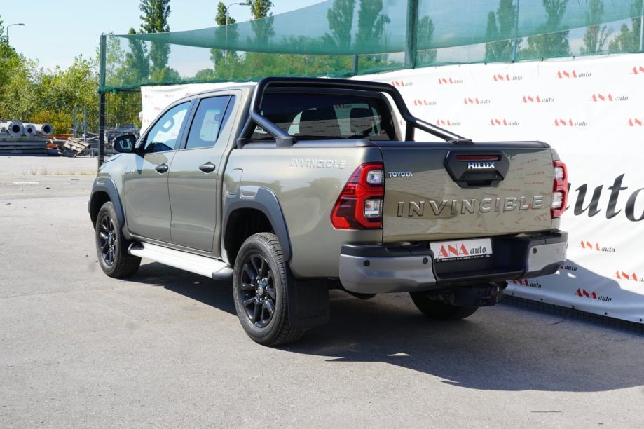 Toyota Hilux 2.8 D #INVINCIBLE#HR AUTO#U SUSTAVU PDV-A#N1#LEASING#, fotografija 8