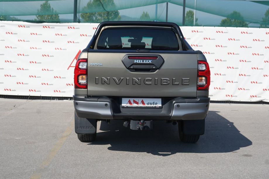 Toyota Hilux 2.8 D #INVINCIBLE#HR AUTO#U SUSTAVU PDV-A#N1#LEASING#, fotografija 6