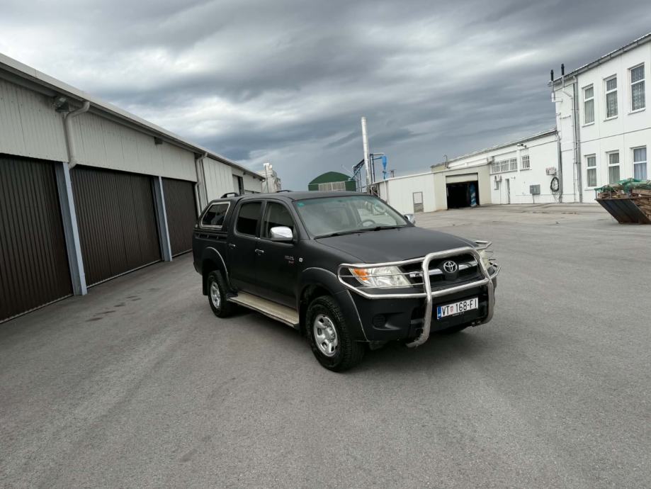 Toyota Hilux, fotografija 2