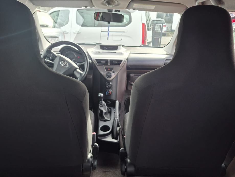Toyota iQ 1,0 VVT-i _TJEDNI JESENSKI BONUS-MADE IN JAPAN, fotografija 12