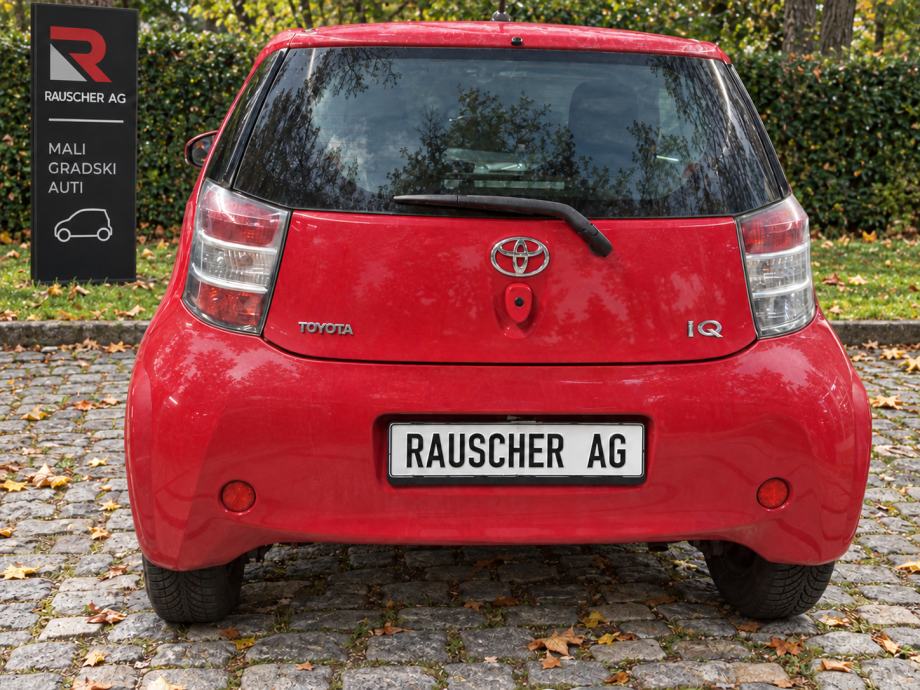 Toyota iQ 1,0 VVT-i _TJEDNI JESENSKI BONUS-MADE IN JAPAN, fotografija 3