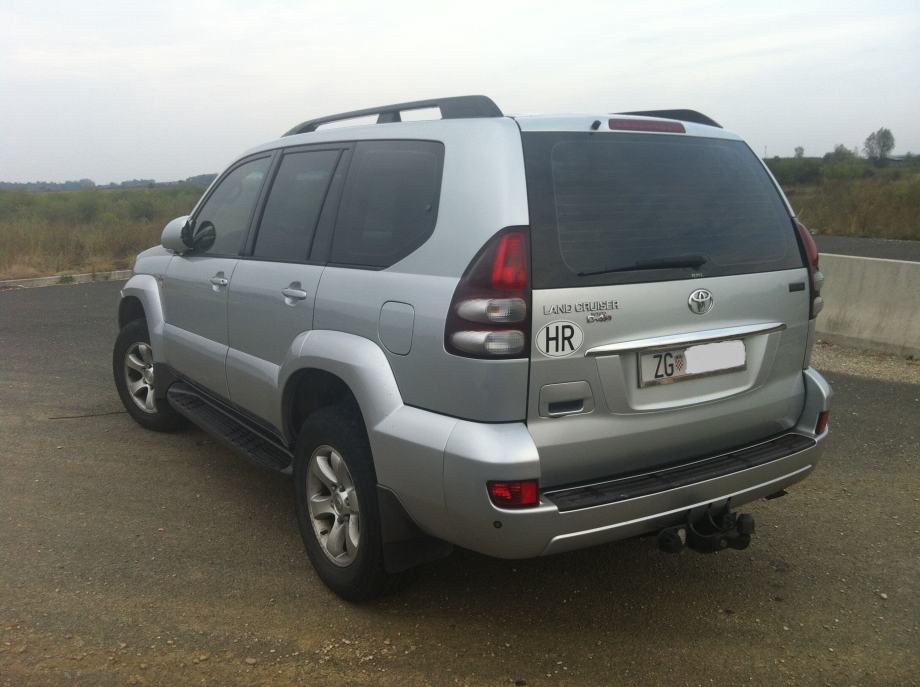 Toyota Land Cruiser 3,0 D4D EXECUTIVE automatik, 2003 god.