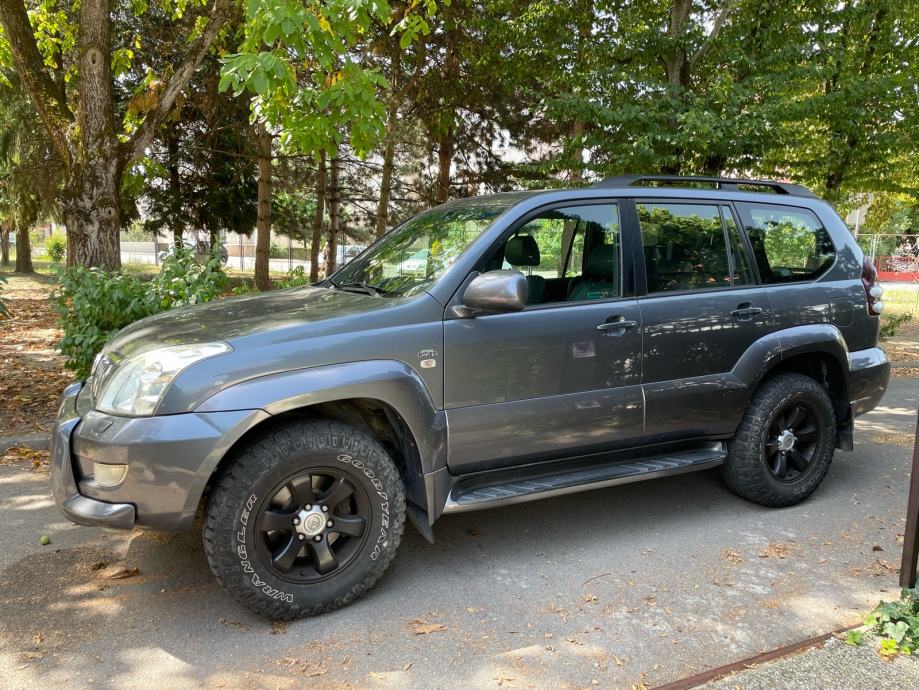 Toyota Land Cruiser 3,0 D4D automatik, 2005 god.