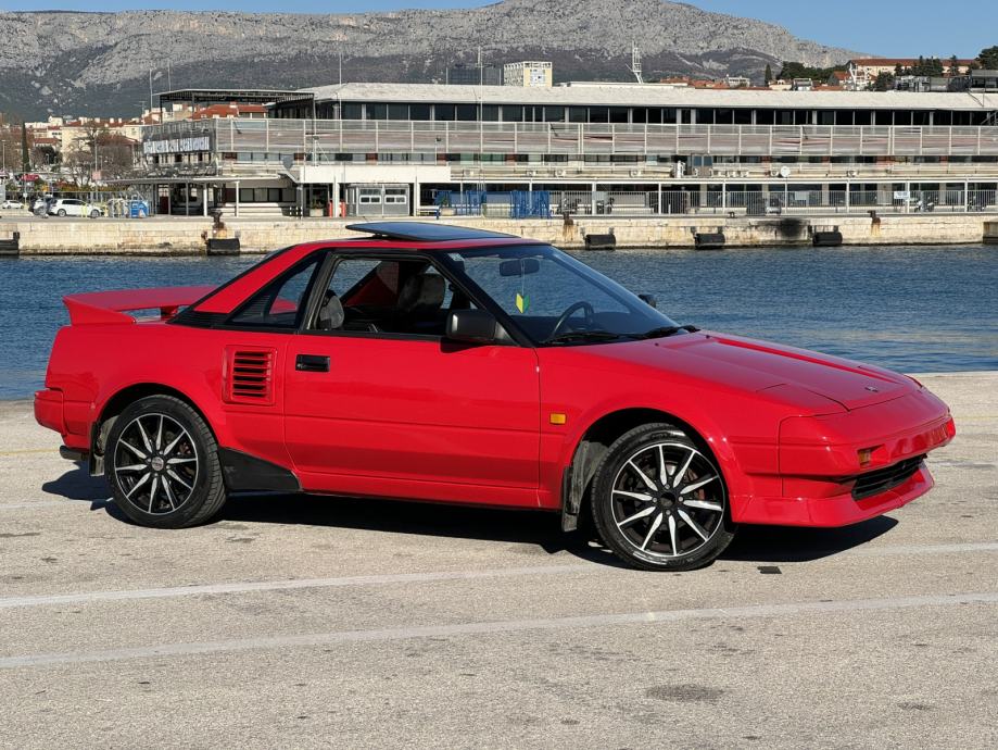 Toyota MR2 16V, 1987 god.