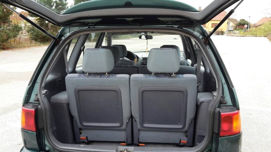Toyota picnic салон
