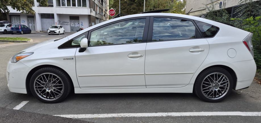 Toyota Prius 1.8 Hybrid Technology Package, fotografija 4