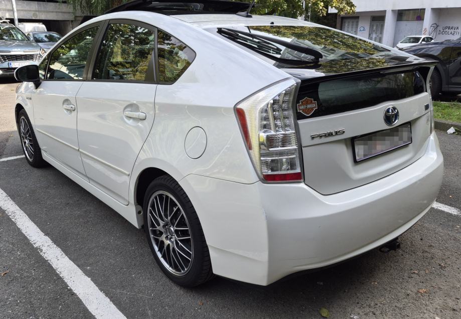 Toyota Prius 1.8 Hybrid Technology Package, fotografija 5