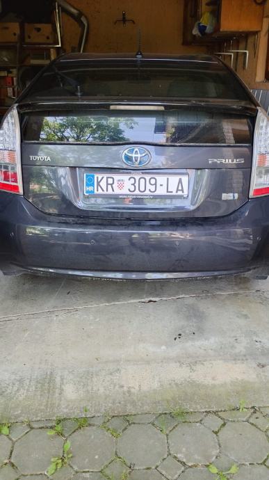 Toyota Prius 1,8 VVT-i Hybrid automatik, fotografija 2