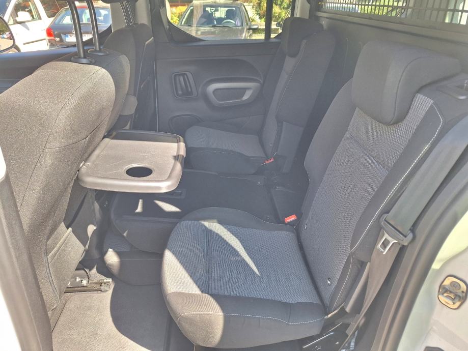 Toyota Proace 1.2i, tvor.jamstvo 2032g,automatik,130ks,kamera,PDC, fotografija 12