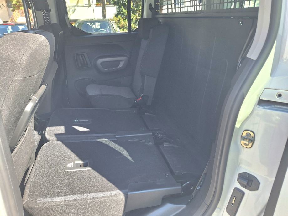 Toyota Proace 1.2i, tvor.jamstvo 2032g,automatik,130ks,kamera,PDC, fotografija 13
