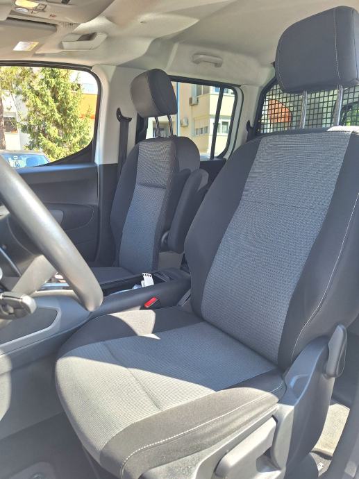 Toyota Proace 1.2i, tvor.jamstvo 2032g,automatik,130ks,kamera,PDC, fotografija 15