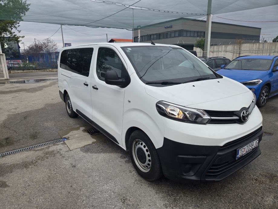 Toyota Proace Verso 1,5 D-4D 8+1, fotografija 5