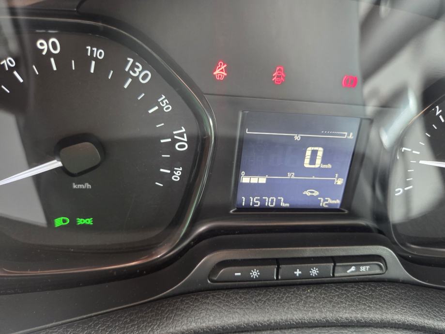 Toyota Proace Verso 1,5 D-4D 8+1, fotografija 10