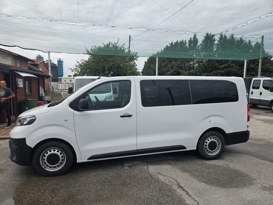 Toyota Proace Verso 1,5 D-4D 8+1, fotografija 7