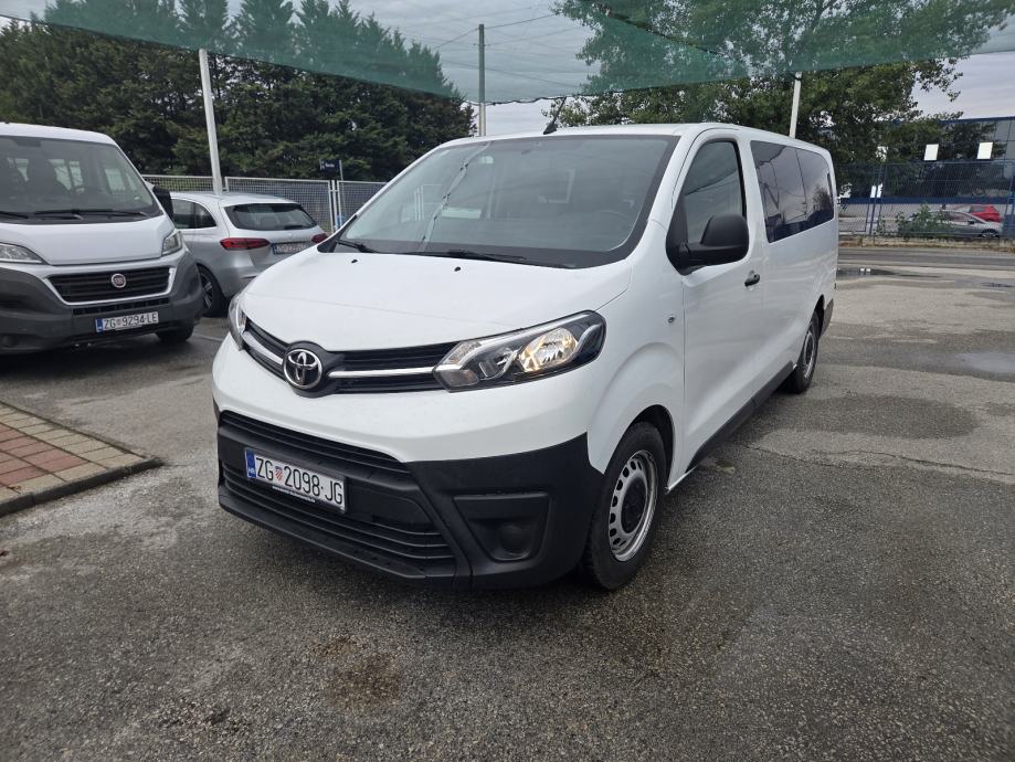 Toyota Proace Verso 1,5 D-4D 8+1, fotografija 2