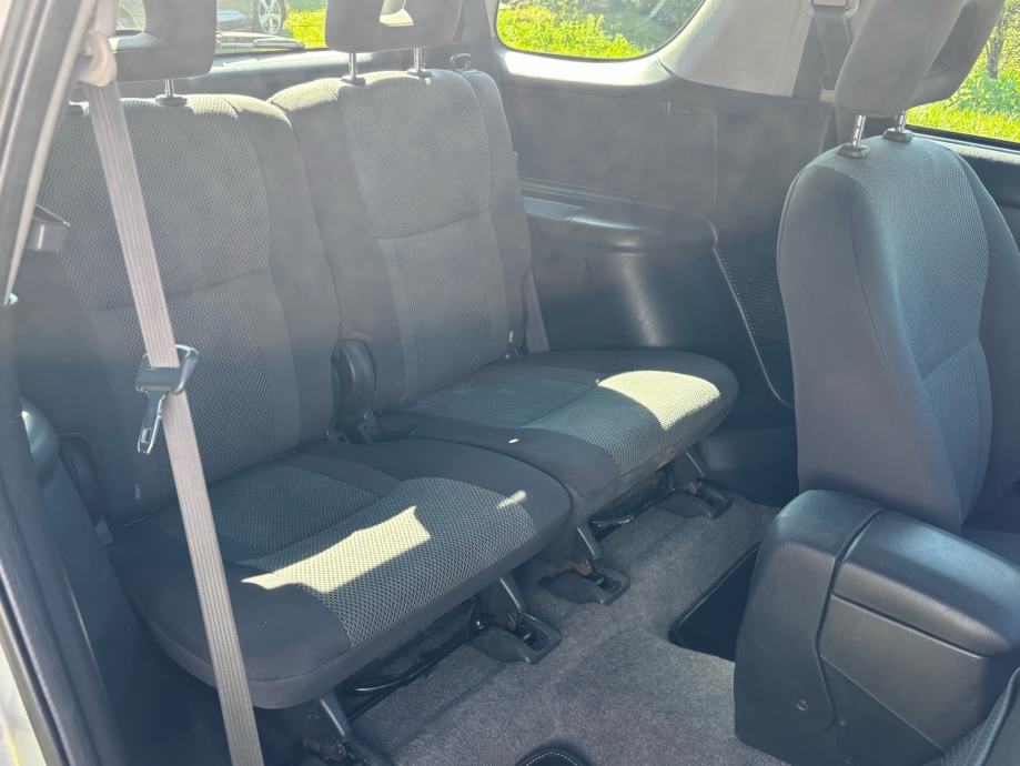 TOYOTA RAV4 3 VRATA 2,0 D-4D 4X4 (KRATKI), fotografija 8
