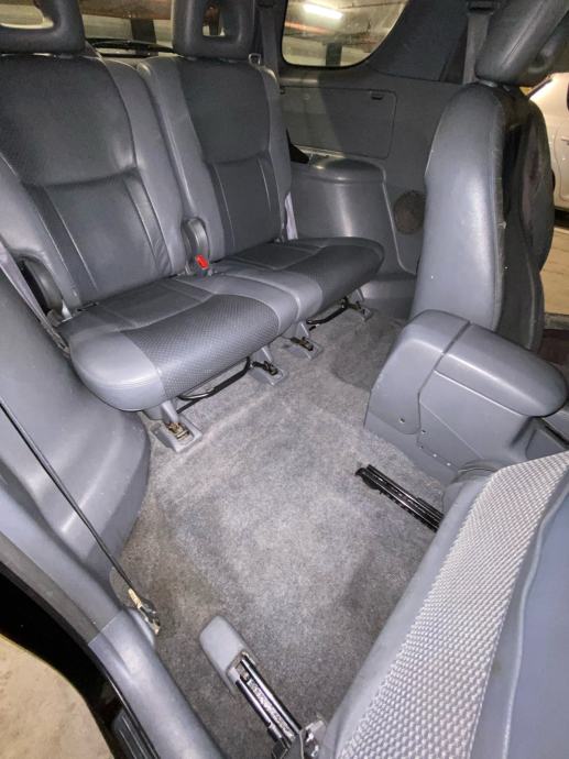 Toyota RAV4 2,0 D-4D, fotografija 13