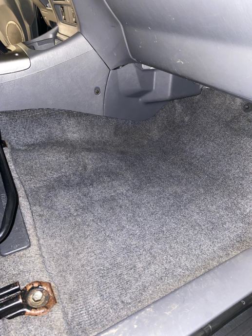 Toyota RAV4 2,0 D-4D, fotografija 18