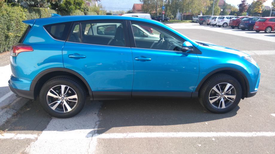 Toyota RAV4 2,0 D4D , Keyless entry/go ,2016g., 2016 god.