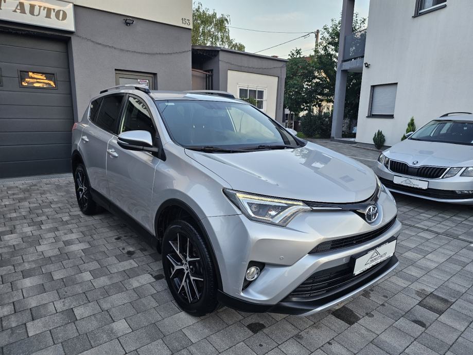Toyota RAV4 2.0 D-4D Style 2016 god,112000 km,Akcija!!!, fotografija 4