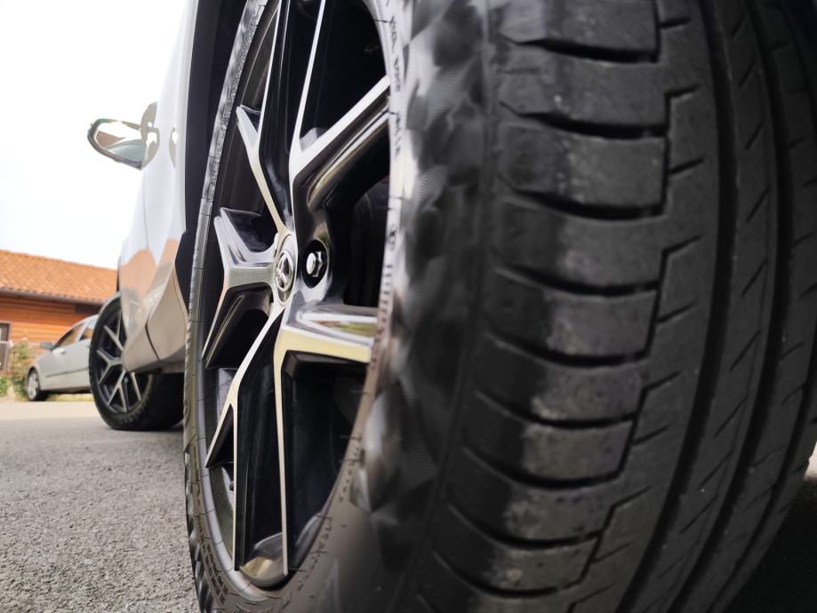 TOYOTA RAV4 2,0D4D 143 KS, PRVI VL, KOŽA, NAVI, KAMERA, XENON, TOP!, fotografija 5