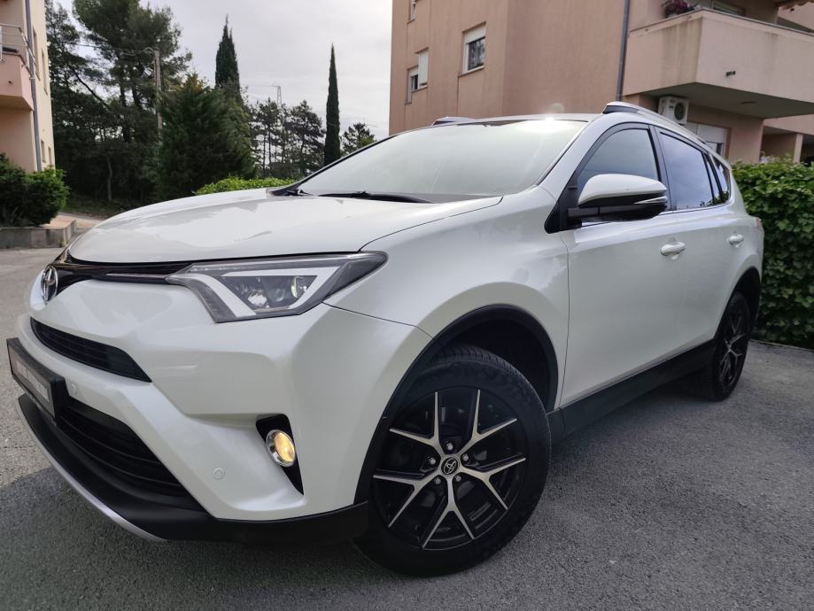 TOYOTA RAV4 2,0D4D 143 KS, PRVI VL, KOŽA, NAVI, KAMERA, XENON, TOP!, fotografija 2
