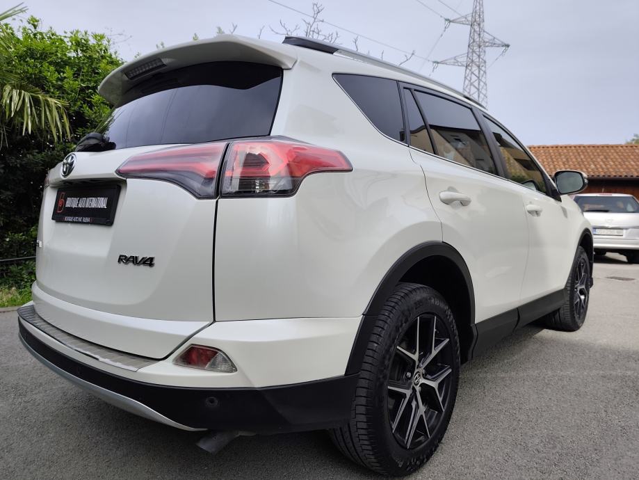 TOYOTA RAV4 2,0D4D 143 KS, PRVI VL, KOŽA, NAVI, KAMERA, XENON, TOP!, fotografija 4