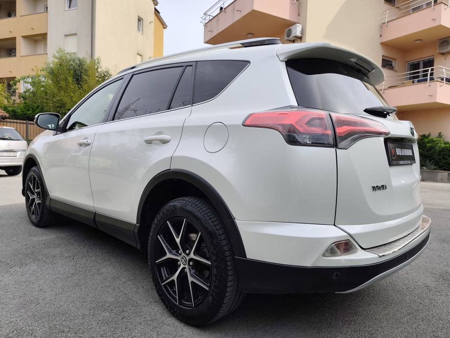 TOYOTA RAV4 2,0D4D 143 KS, PRVI VL, KOŽA, NAVI, KAMERA, XENON, TOP!, fotografija 3