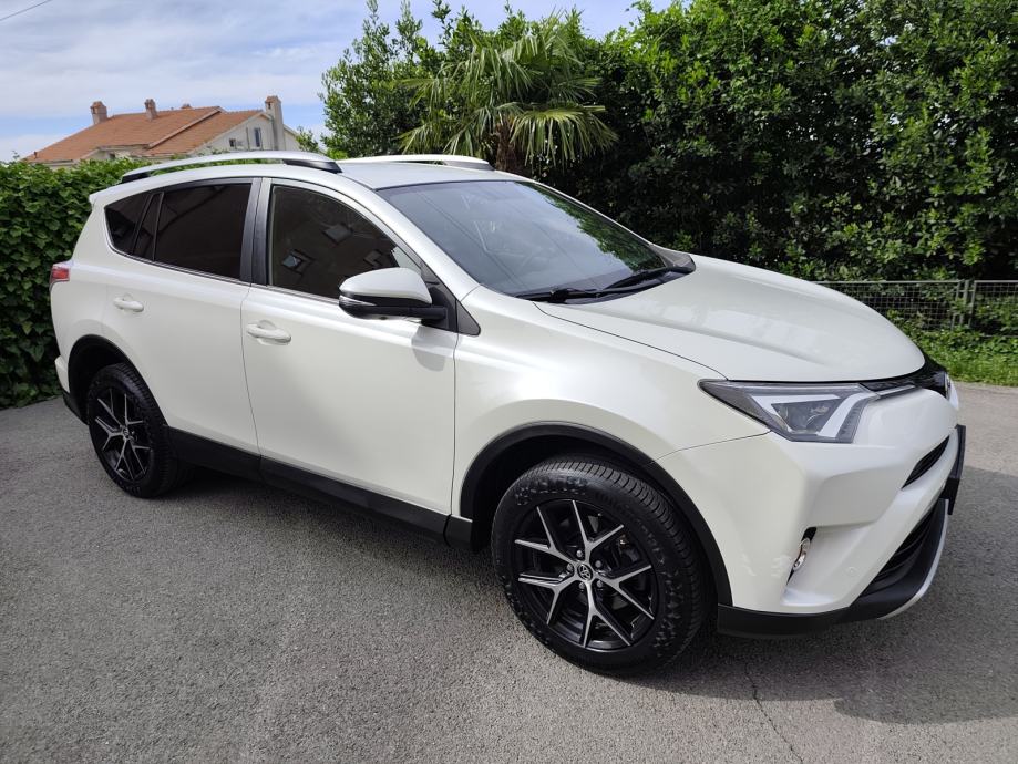 TOYOTA RAV4 2,0D4D 143 KS, PRVI VL, KOŽA, NAVI, KAMERA, XENON, TOP!, fotografija 9
