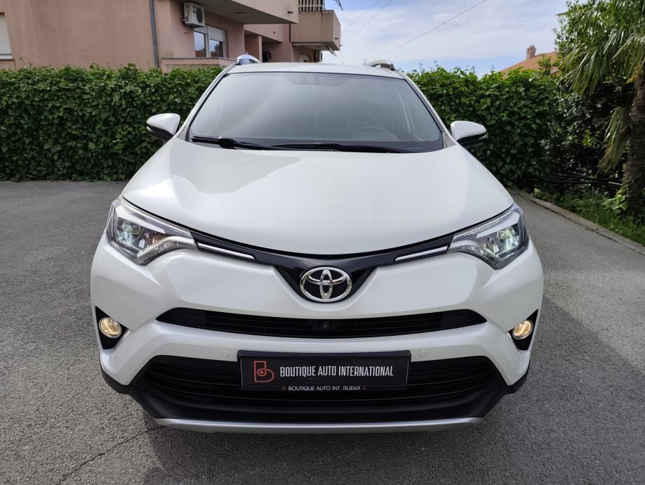 TOYOTA RAV4 2,0D4D 143 KS, PRVI VL, KOŽA, NAVI, KAMERA, XENON, TOP!, fotografija 6