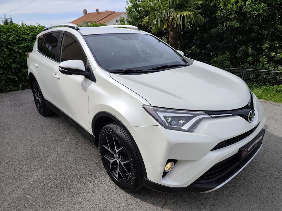 TOYOTA RAV4 2,0D4D 143 KS, PRVI VL, KOŽA, NAVI, KAMERA, XENON, TOP!, fotografija 8