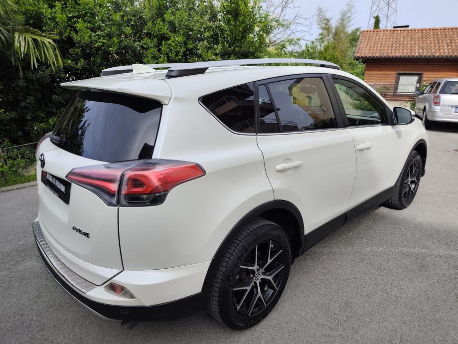 TOYOTA RAV4 2,0D4D 143 KS, PRVI VL, KOŽA, NAVI, KAMERA, XENON, TOP!, fotografija 13