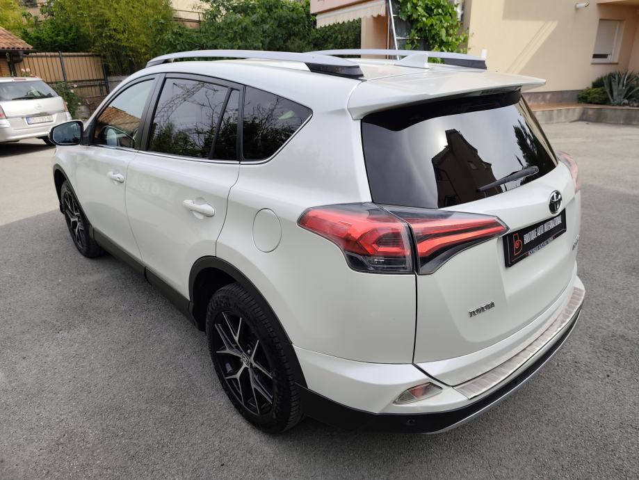 TOYOTA RAV4 2,0D4D 143 KS, PRVI VL, KOŽA, NAVI, KAMERA, XENON, TOP!, fotografija 16
