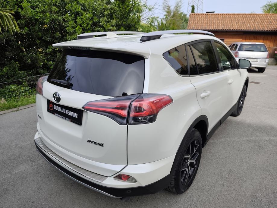 TOYOTA RAV4 2,0D4D 143 KS, PRVI VL, KOŽA, NAVI, KAMERA, XENON, TOP!, fotografija 14
