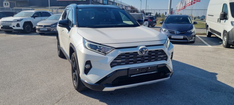 Toyota RAV4 2,5 HIBRID, 4X4, PRVI VLASNIK, NIJE UVOZ, fotografija 9