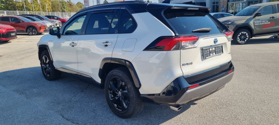 Toyota RAV4 2,5 HIBRID, 4X4, PRVI VLASNIK, NIJE UVOZ, fotografija 5
