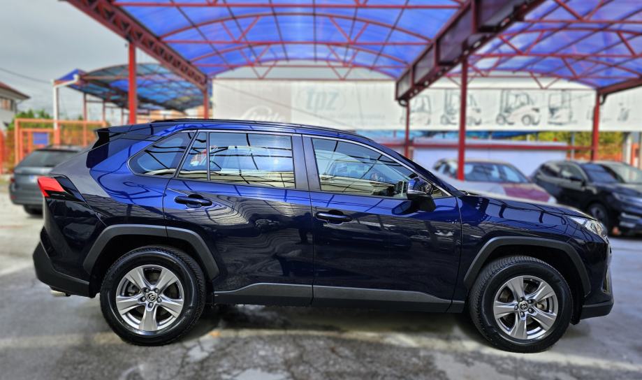 TOYOTA*RAV4*2.5 HYB-218KS*AUT*2022.G*KAMERA*NAVI*LED*JAMSTVO*29900E, fotografija 7